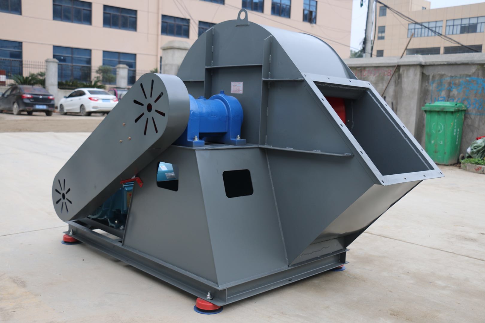 �h(hu��n)�����L(f��ng)�C(j��)